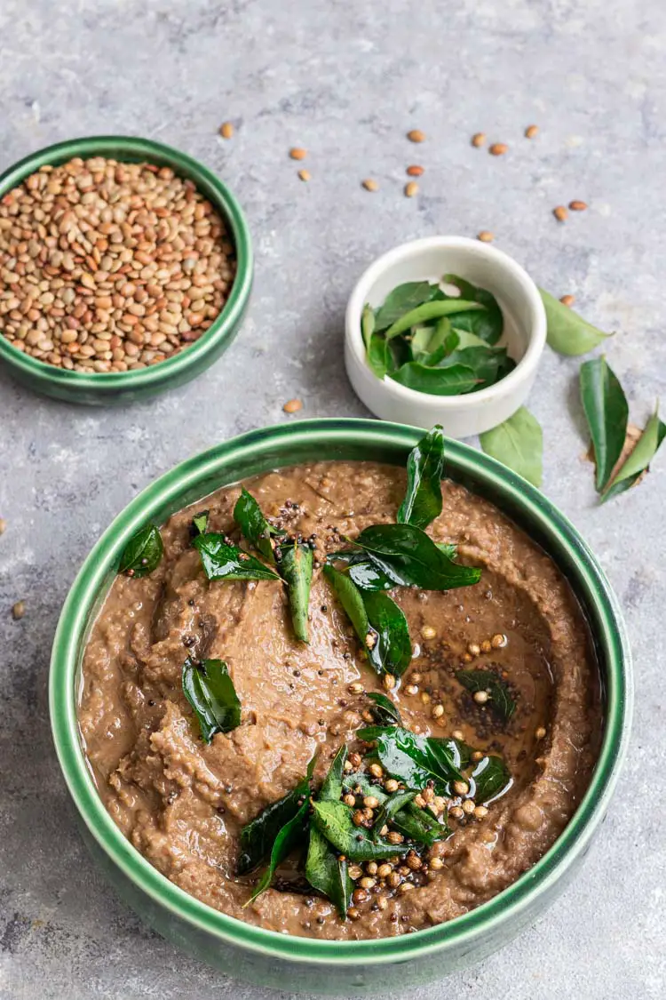 Instant pot lentil curry recipe, kollu chutney in a green bowl
