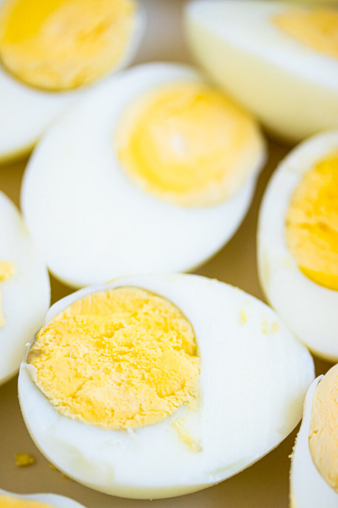 how to make hard boiled eggs