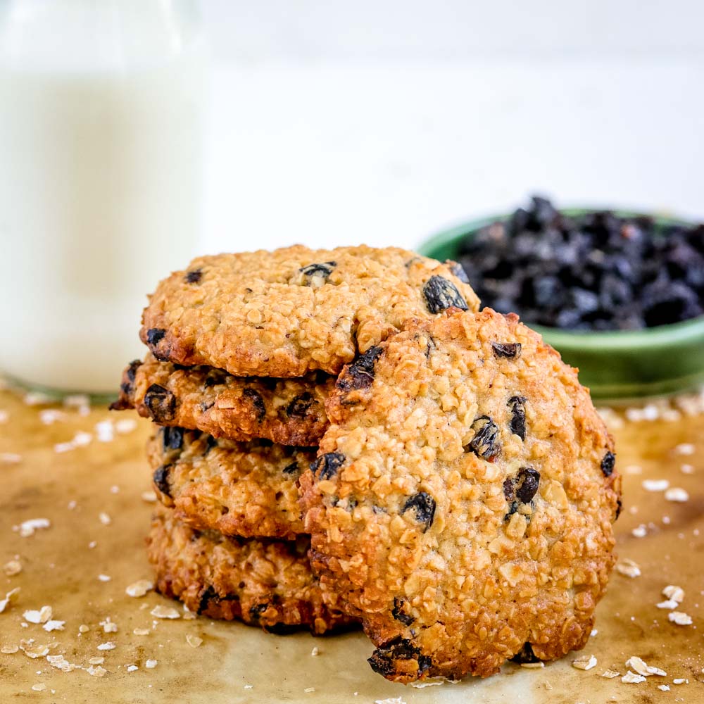 Oatmeal Raisin cookies EASY (with quick oats) recipe - Ginger Skillet