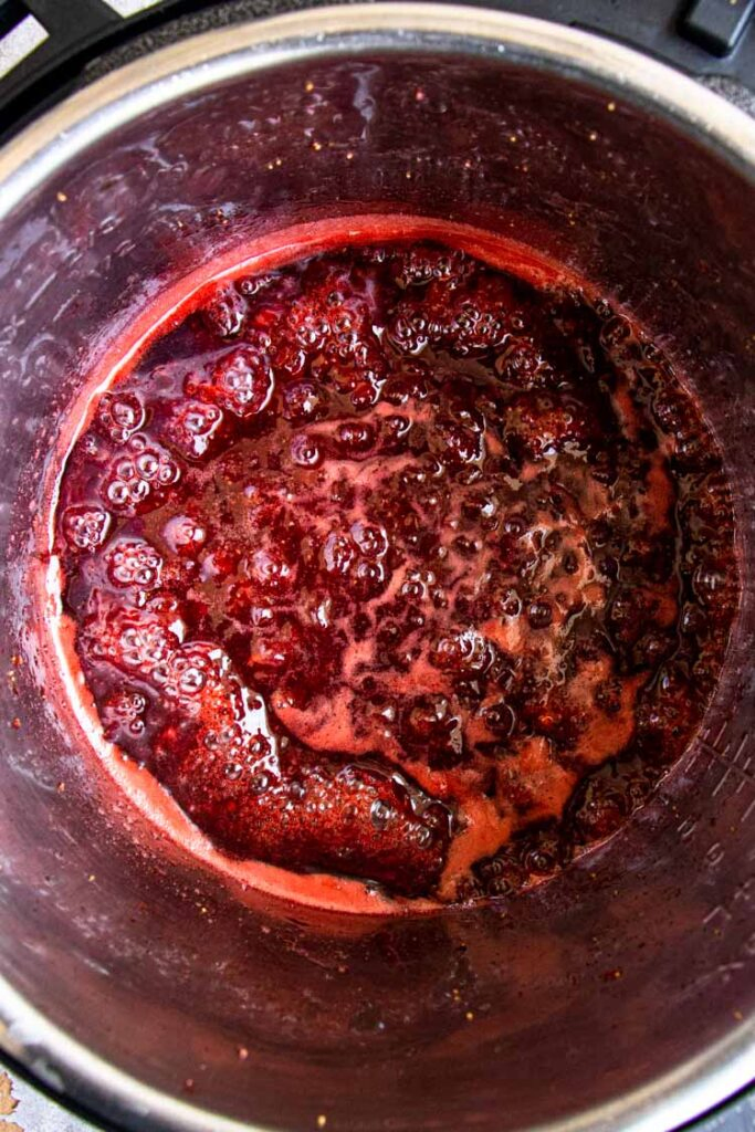 jam bubbling in instant pot