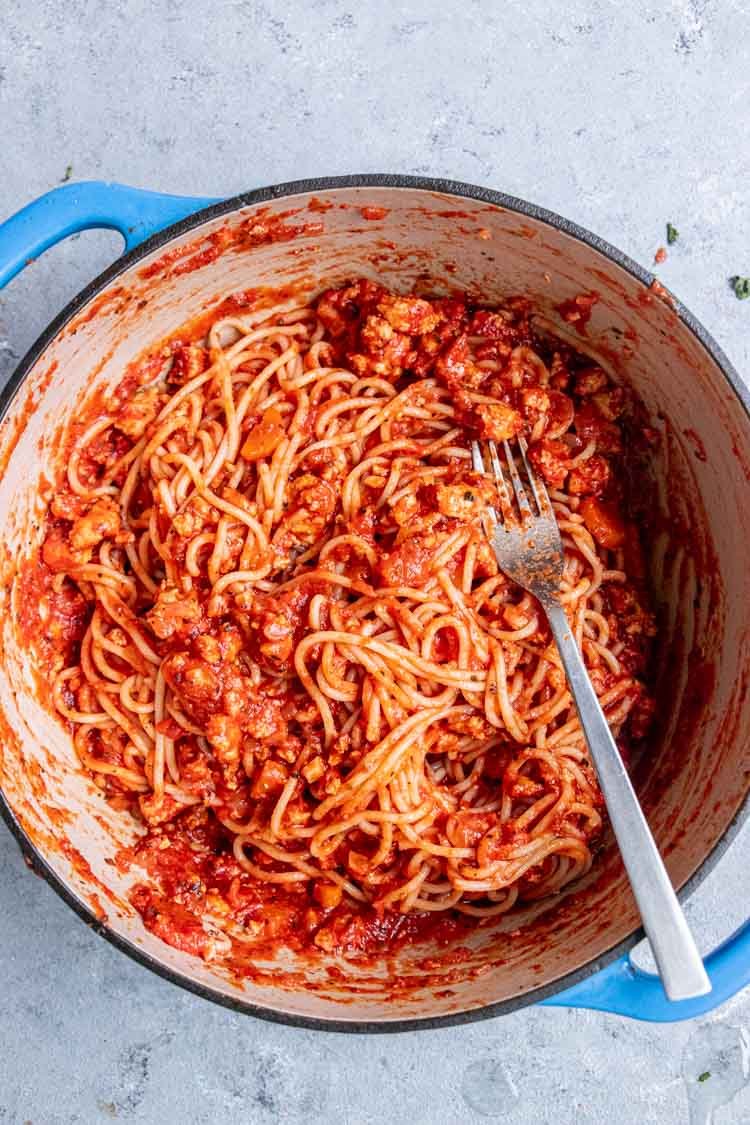 spaghetti chicken bolognese